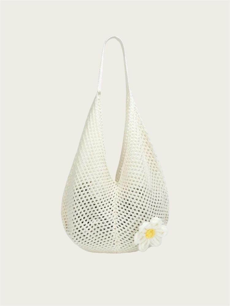Daisy Rattan Shoulder Bag