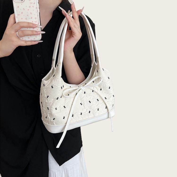 Ribbon Bucket Tote Bag