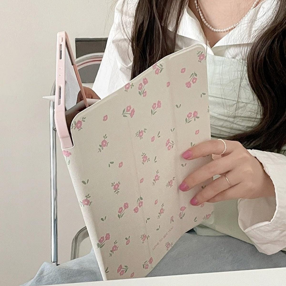 Floral Tri-Fold iPad Case