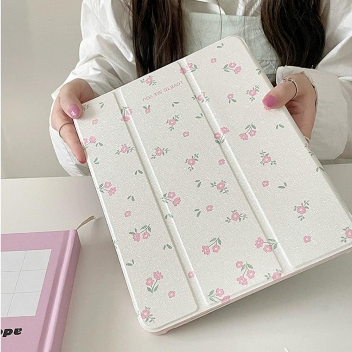 Floral Tri-Fold iPad Case
