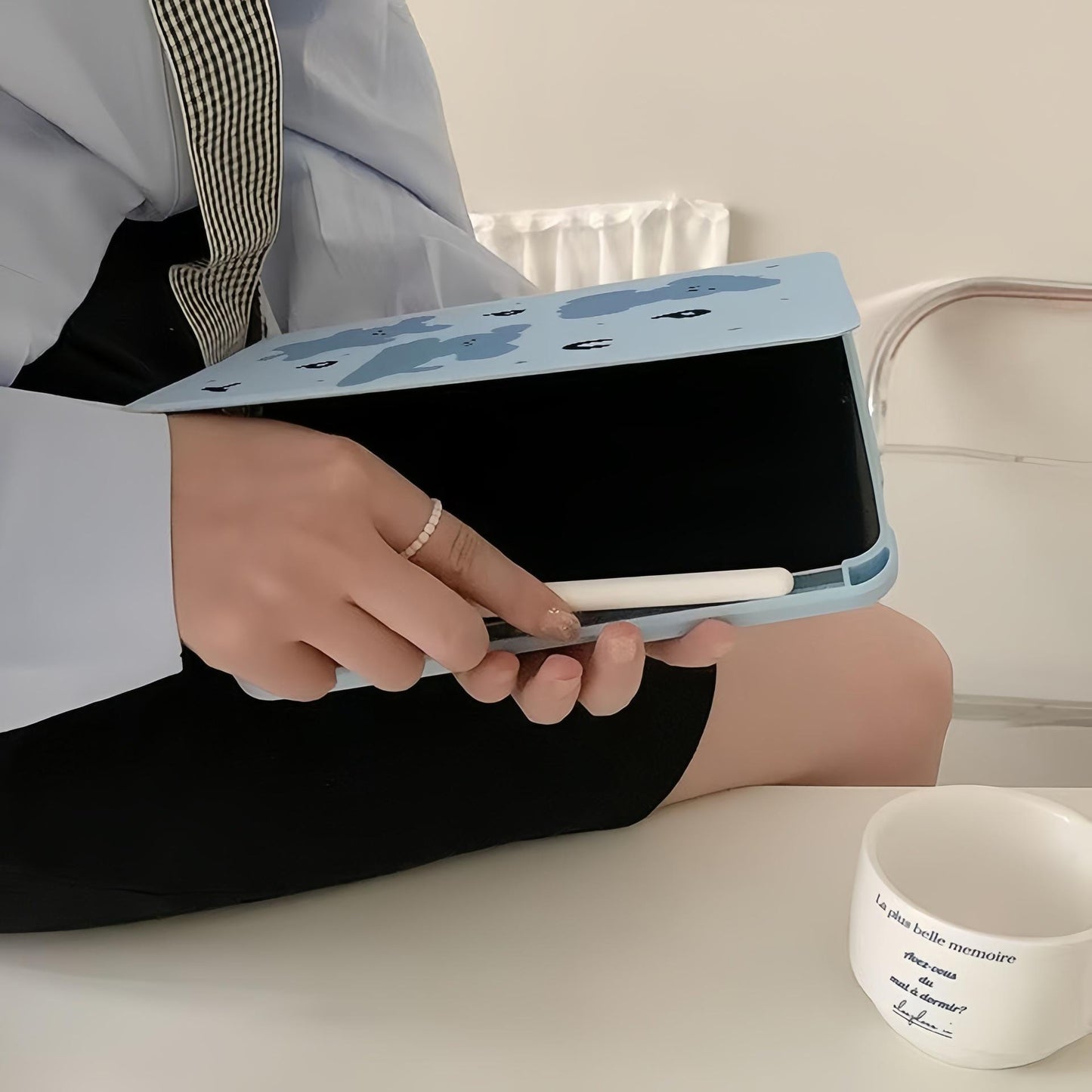 Puppy Character Rotating iPad Case